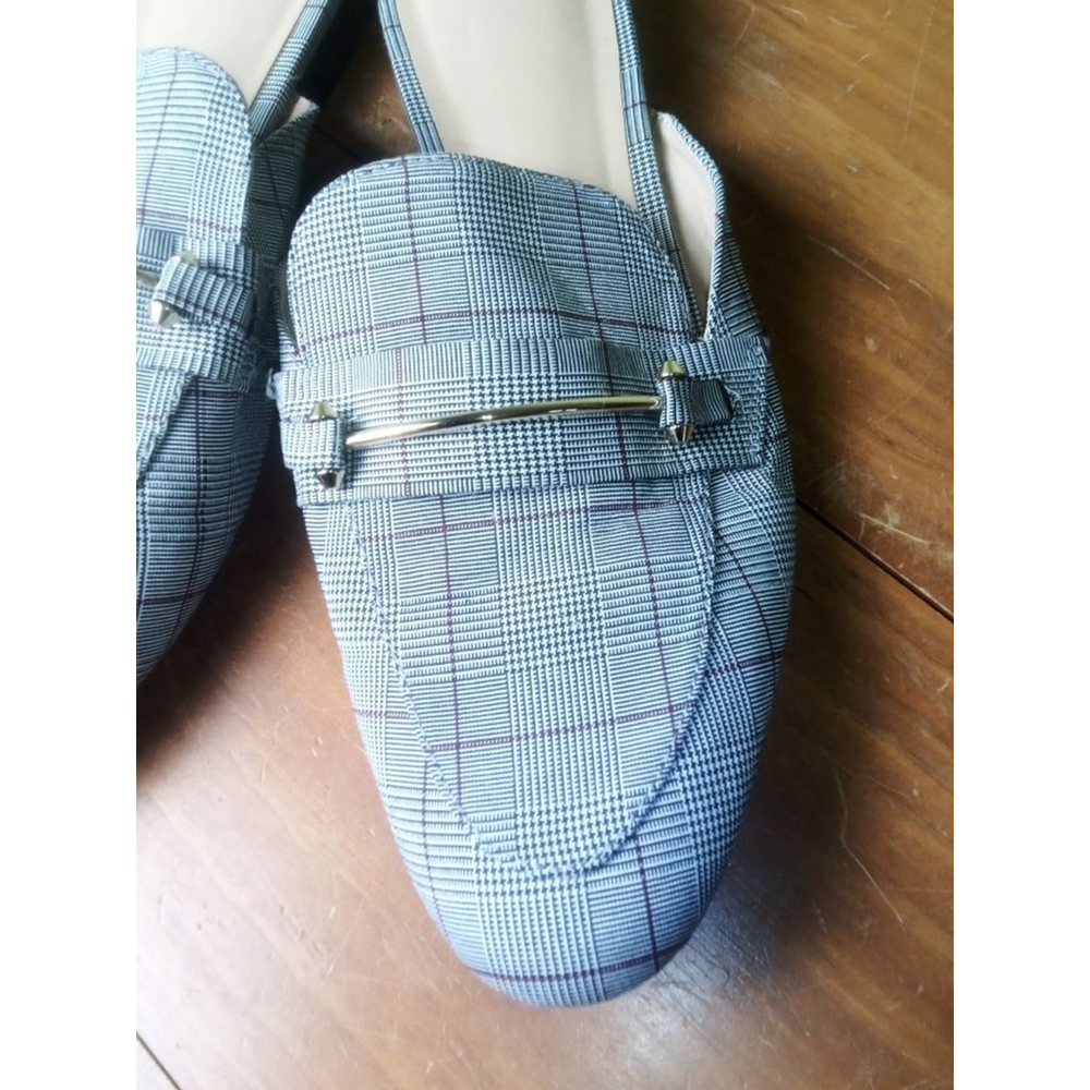 Women's A New Day Blue Plaid Mules Size 11 - Picture 3 of 4